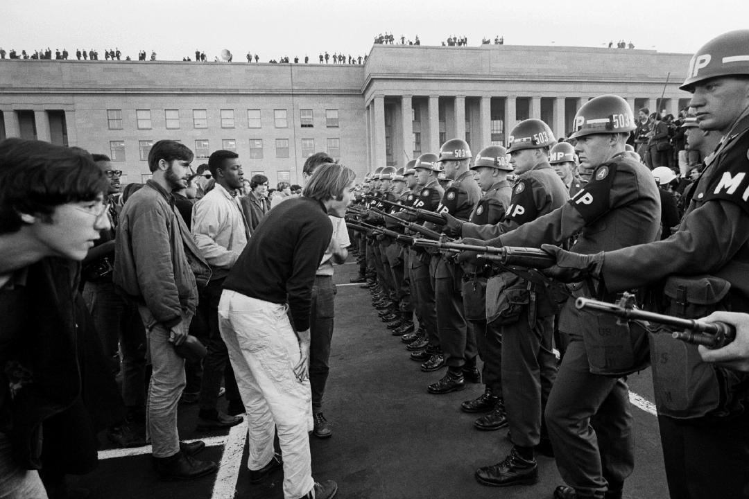 The 1967 Pentagon Protest | Arlington Historical